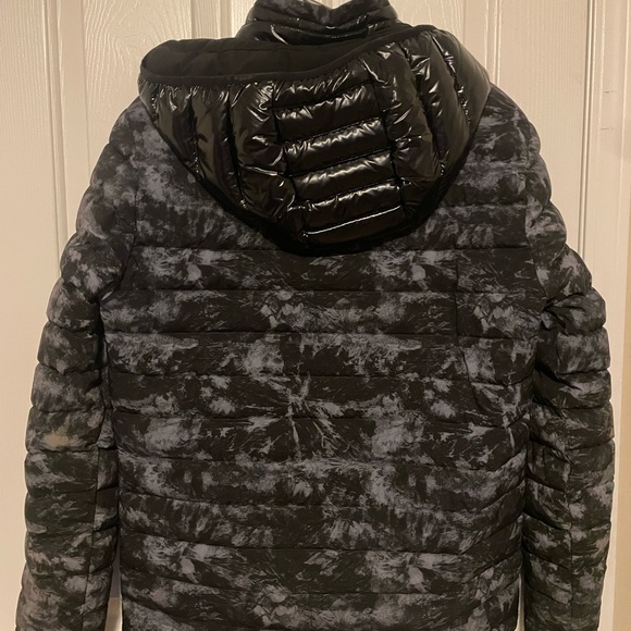 Moose Knuckles MK medium men’s puffer jacket - Picture 3 of 5